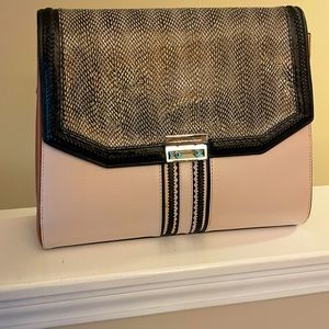 BCBG new purse “Allie” w/ tags